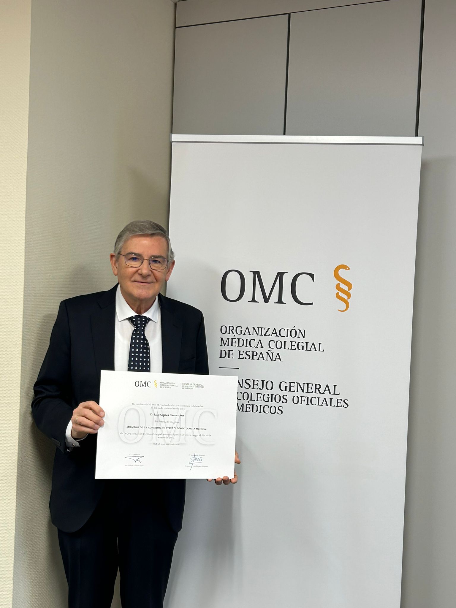 RENOVACION COMISIÓN DEONTOLÓGICA